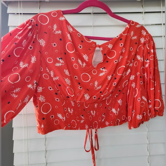 Free People Danni J Red Printed Top Size 10 - Picture 5 of 7